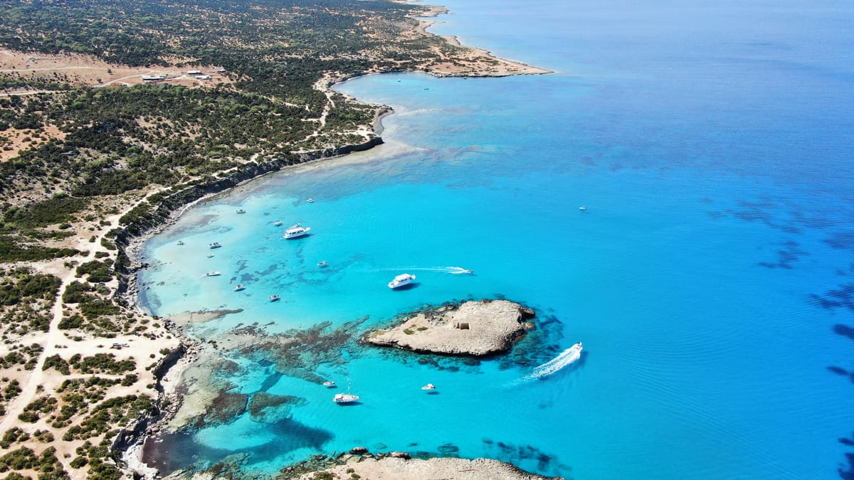 Pafos — port, ruiny i spokojny zachód Cypru